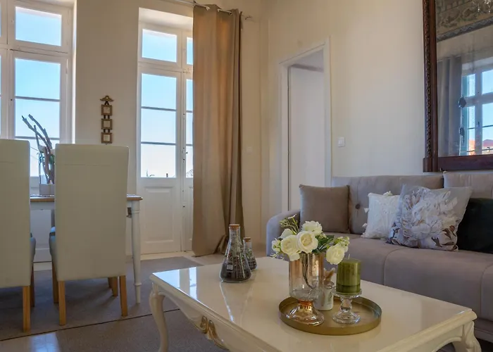 Vela Village Residences Lejlighed Simi