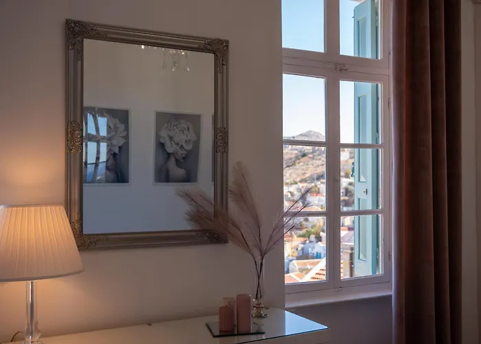 Vela Village Residences * Simi