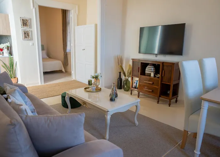 Vela Village Residences Simi