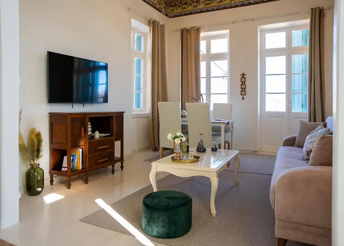 Vela Village Residences Lejlighed Simi